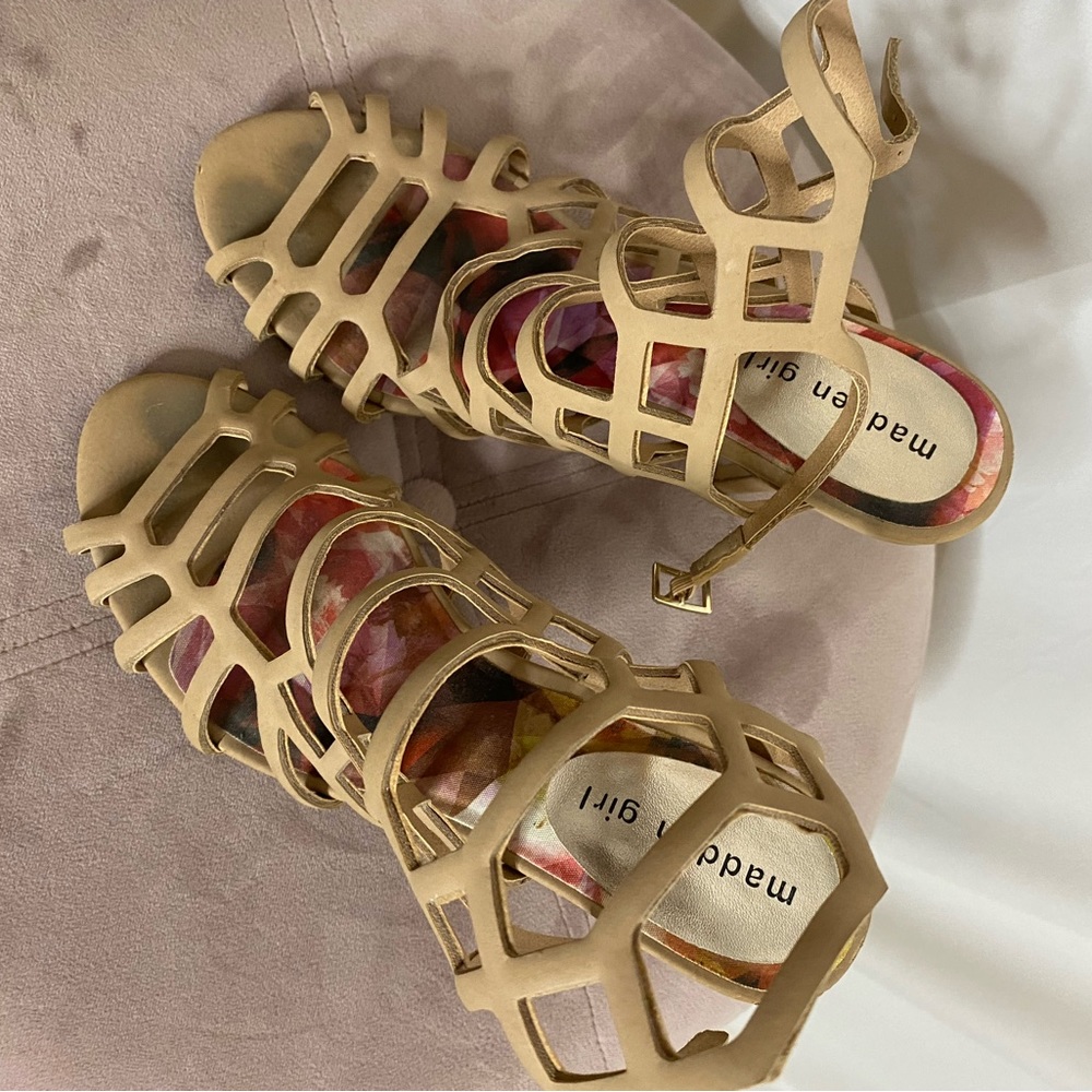 Cage heels